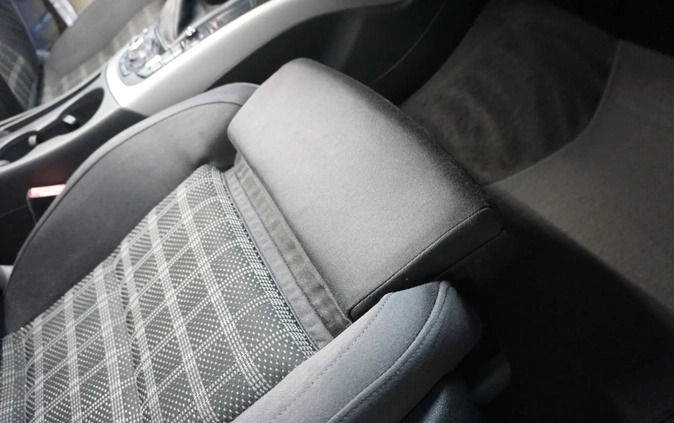 Audi A4 cena 31900 przebieg: 267000, rok produkcji 2011 z Wągrowiec małe 596